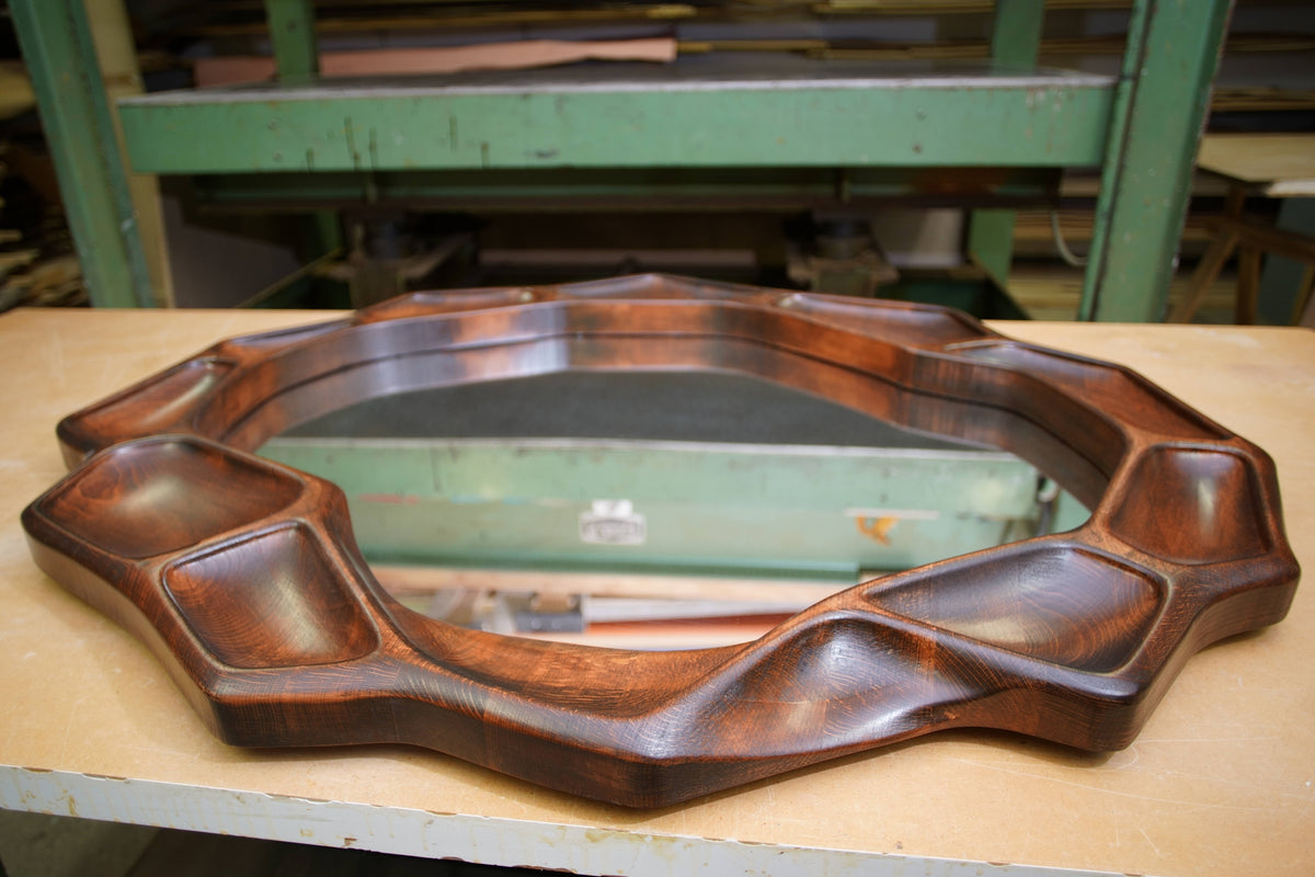 Mirror Alba — material and finish view