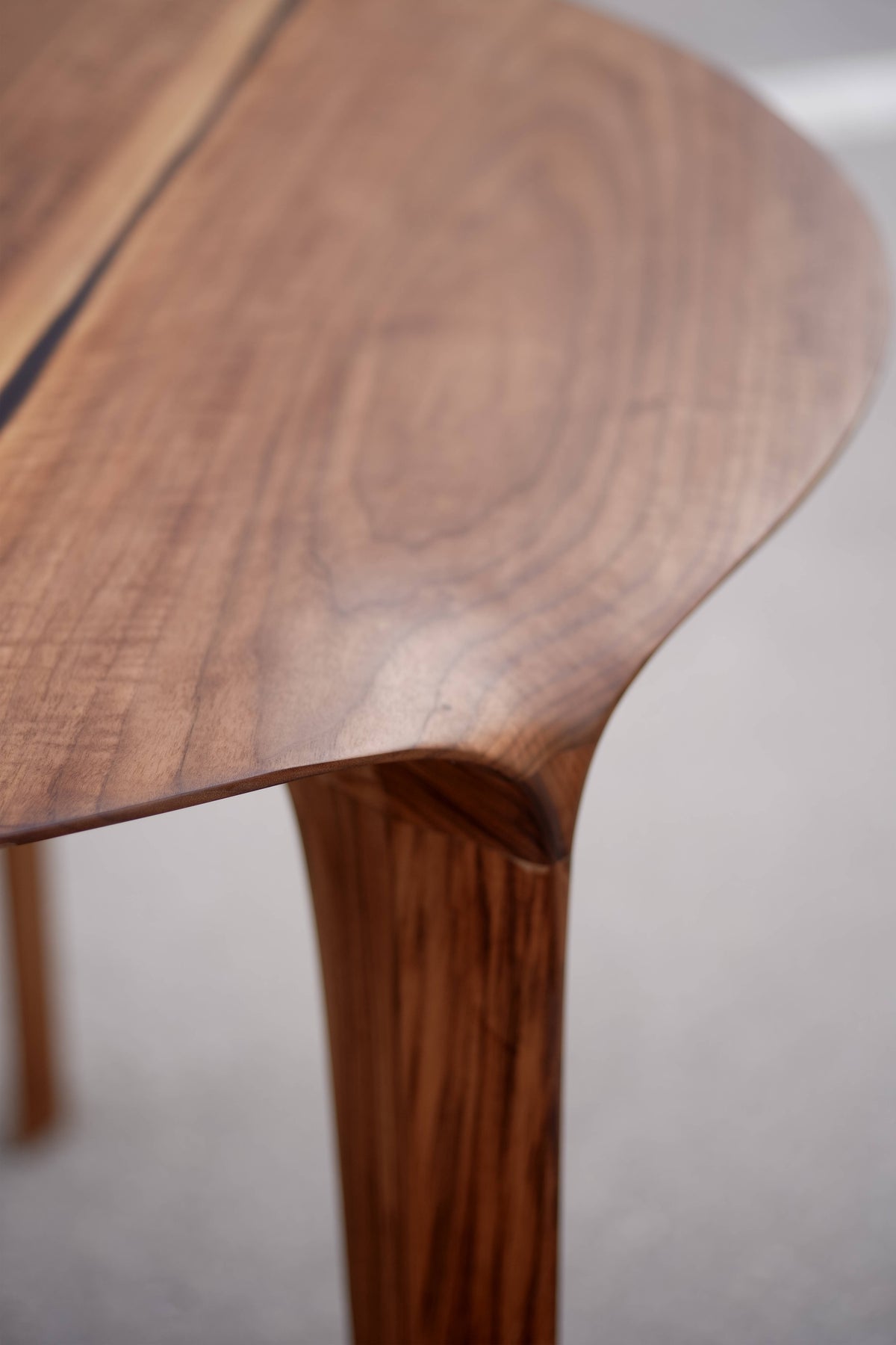Epsilon Table — First Edition — craftsmanship detail