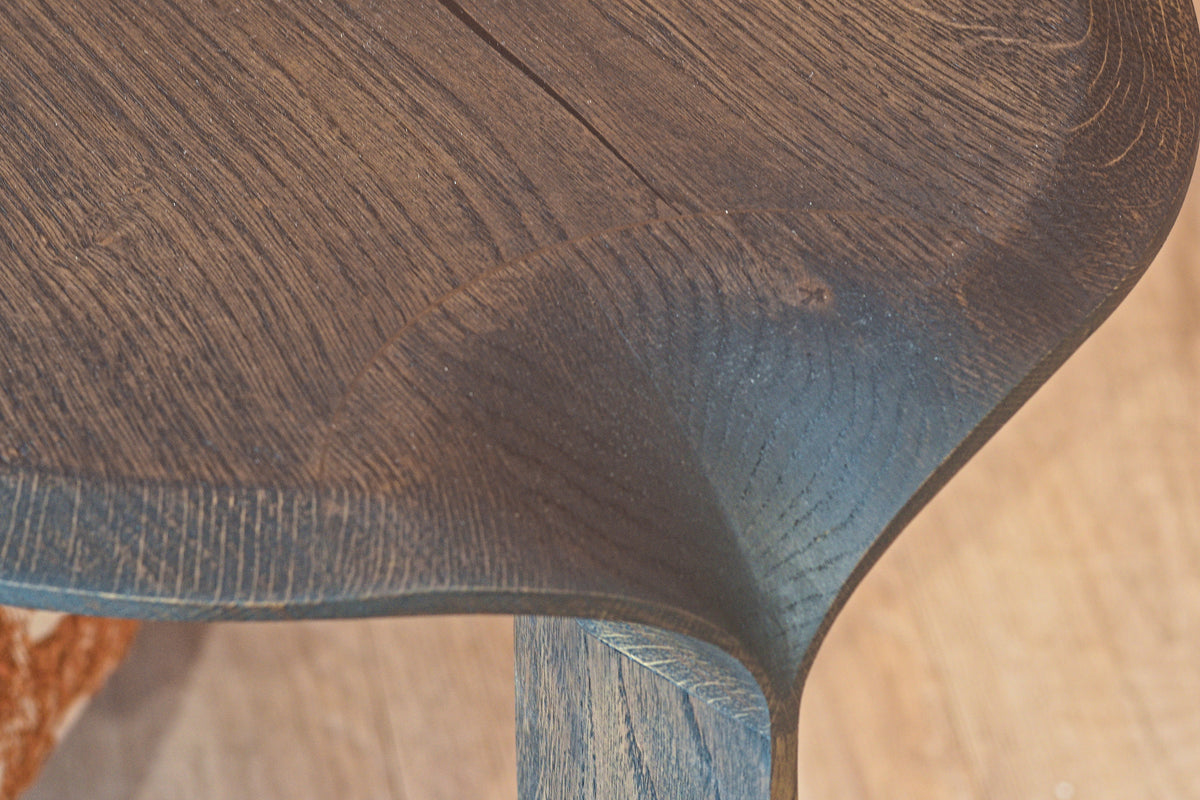 Coffee Table Point 46 — sculptural form detail